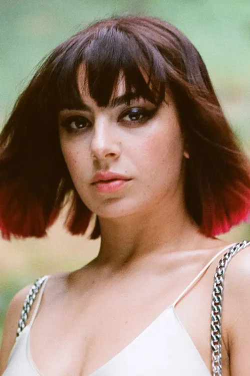Charli XCX photo