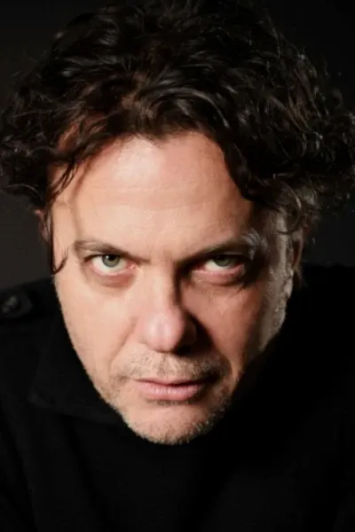 Laert Vasili