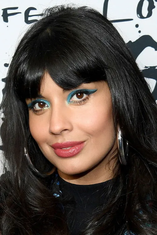 Jameela Jamil photo