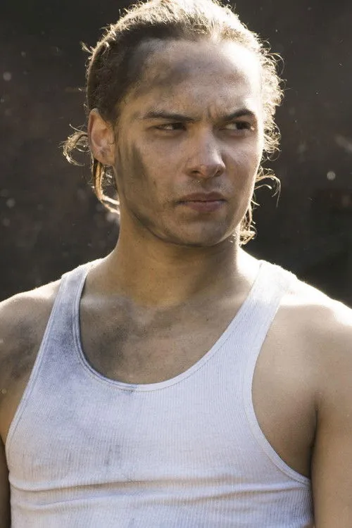 Frank Dillane photo