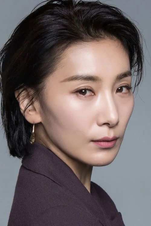 Kim Seo-hyung photo