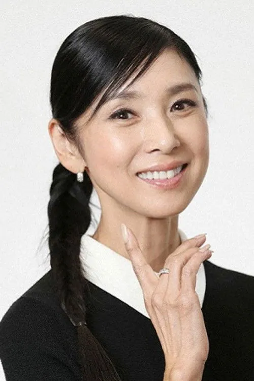 Hitomi Kuroki photo