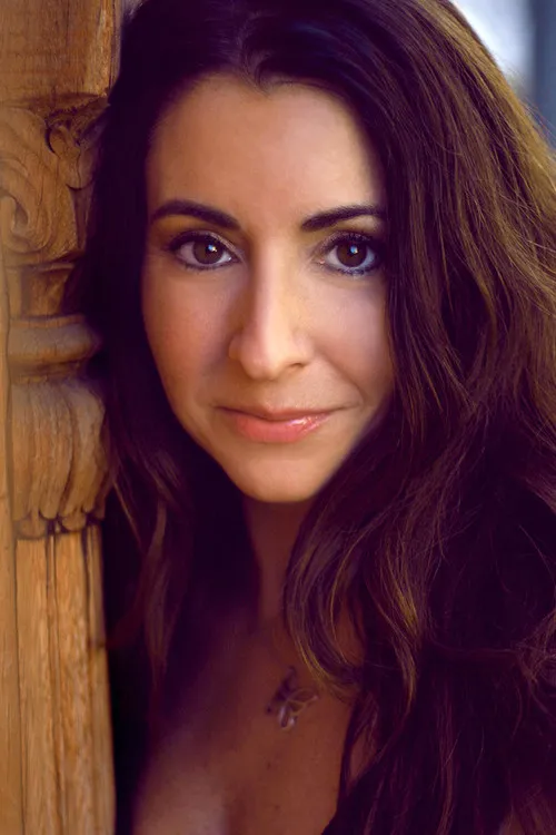 Michelle Ruff photo