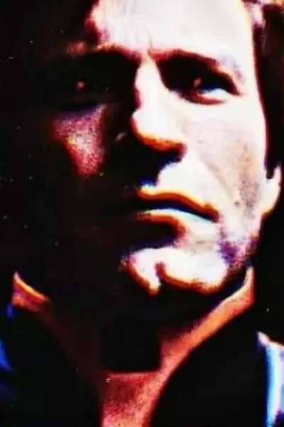 Aaron Eckhart photo