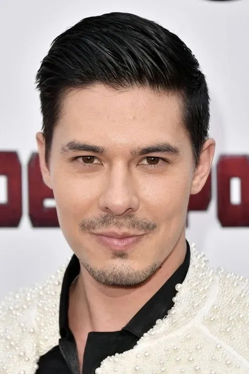 Lewis Tan photo