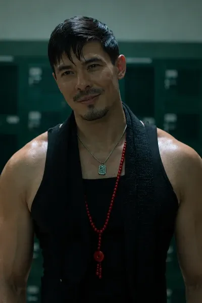 Lewis Tan photo