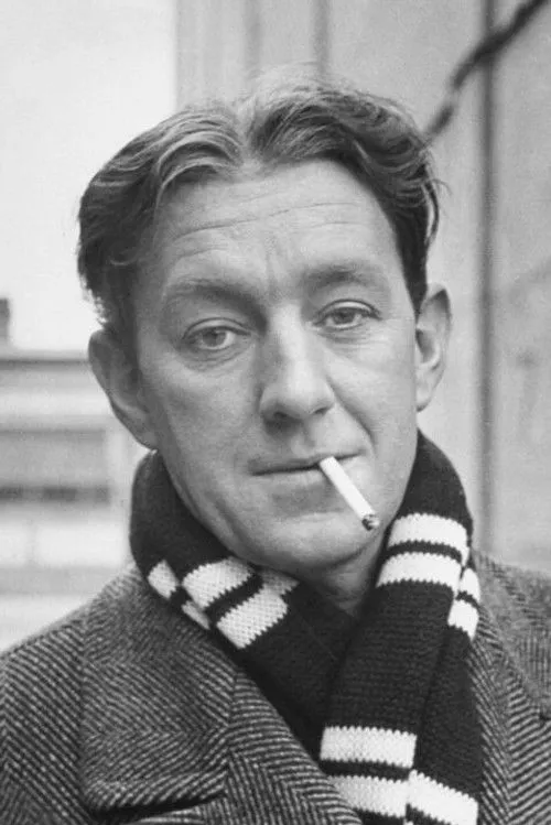 Alec Guinness photo