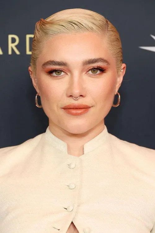Florence Pugh photo