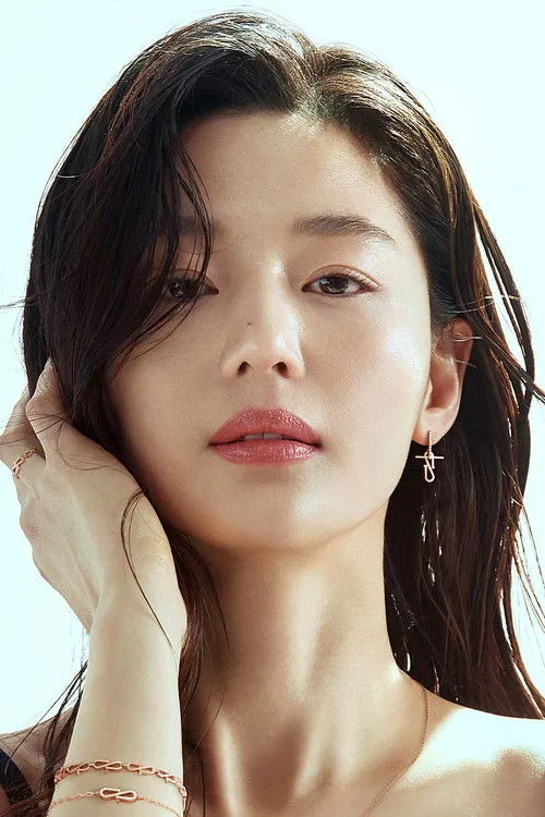 Jun Ji-hyun photo