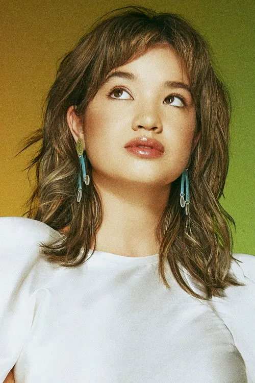 Peyton Elizabeth Lee photo