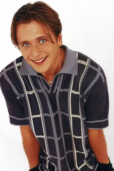 Ritchie Neville photo