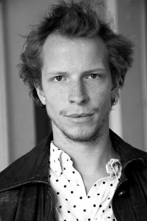 Steven Severin