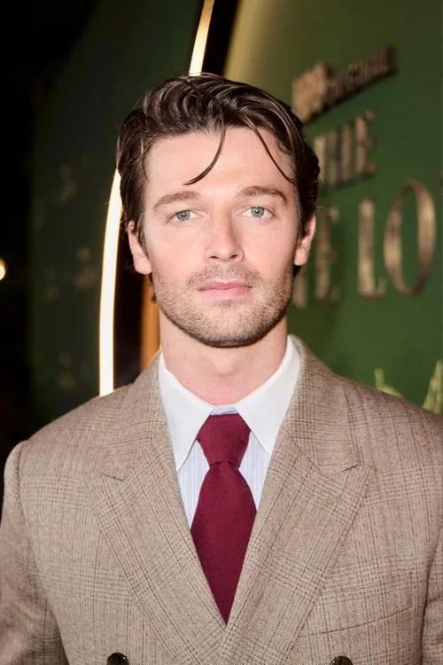 Patrick Schwarzenegger photo