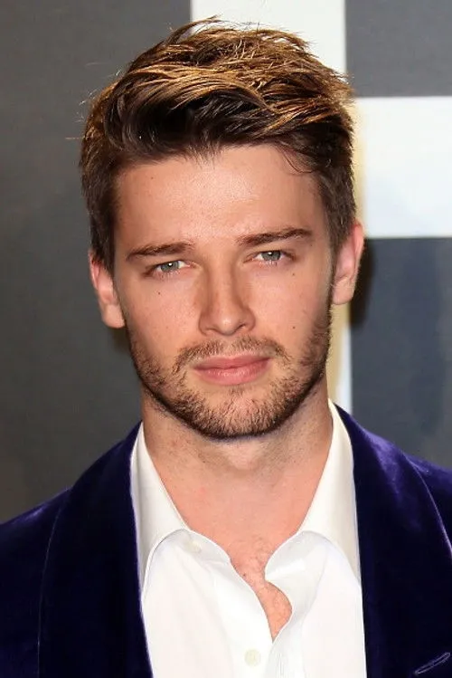 Patrick Schwarzenegger photo