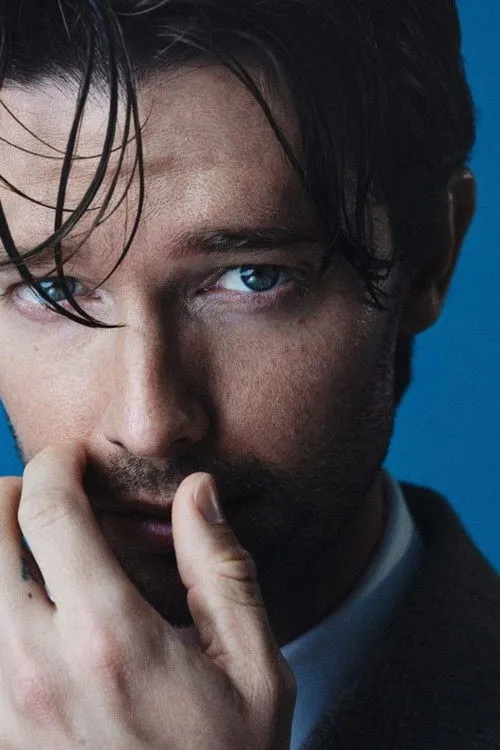 Patrick Schwarzenegger photo