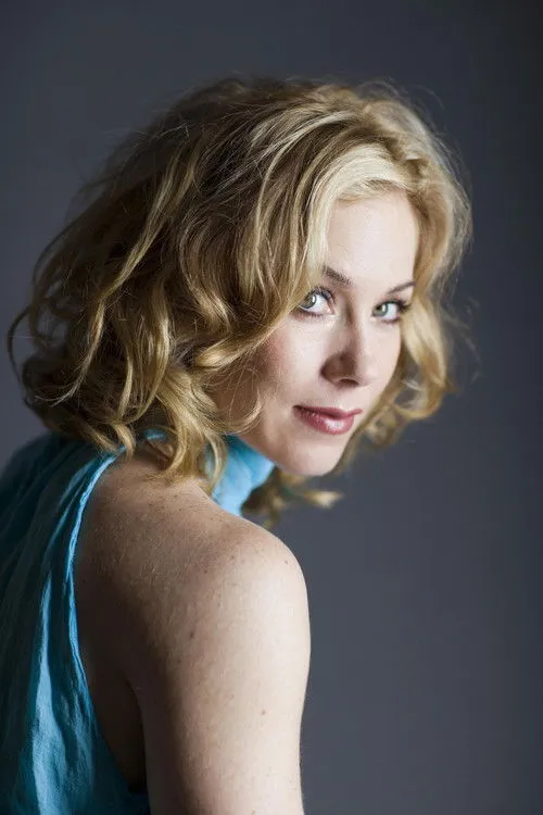 Christina Applegate photo