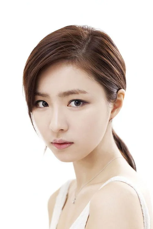Shin Sae-kyeong photo