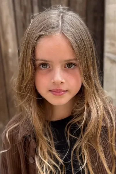 Thea Evans photo
