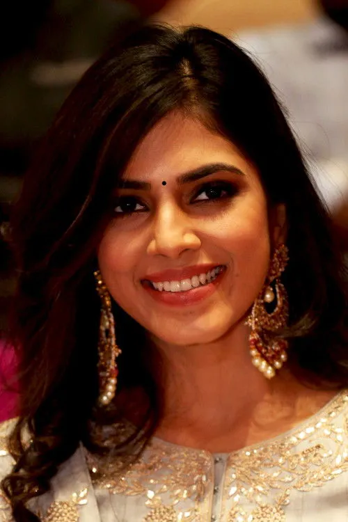 Malavika Mohanan photo