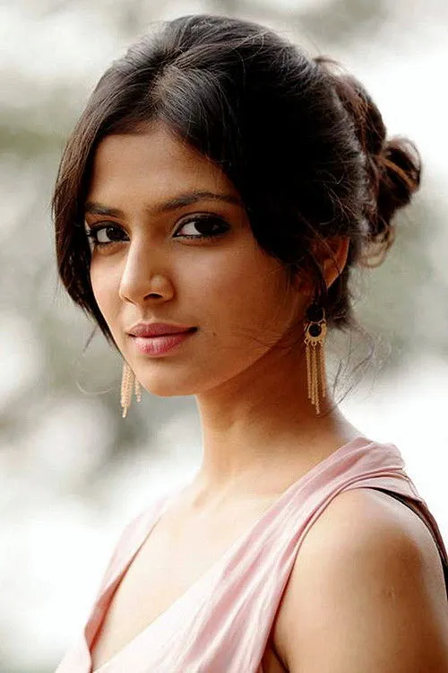 Malavika Mohanan photo