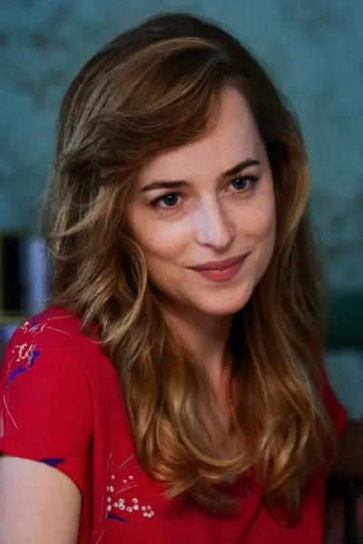 Dakota Johnson photo