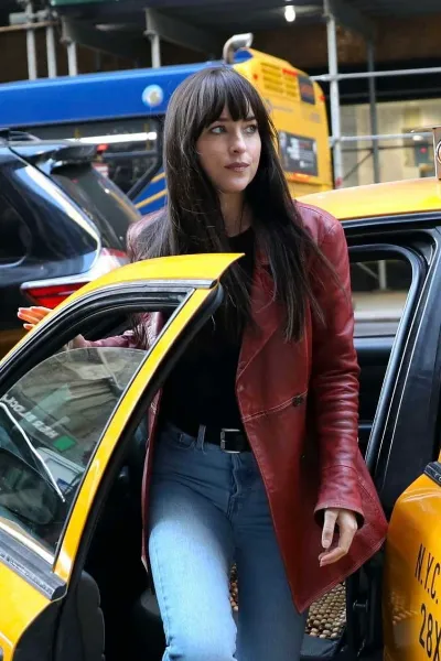 Dakota Johnson photo