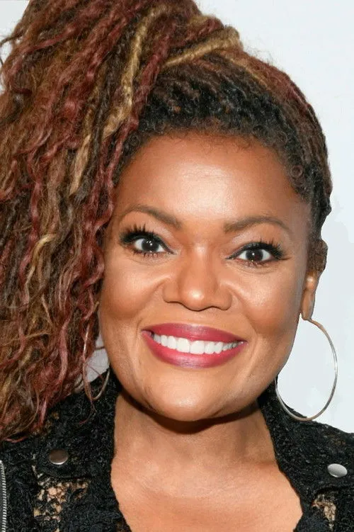 Yvette Nicole Brown photo