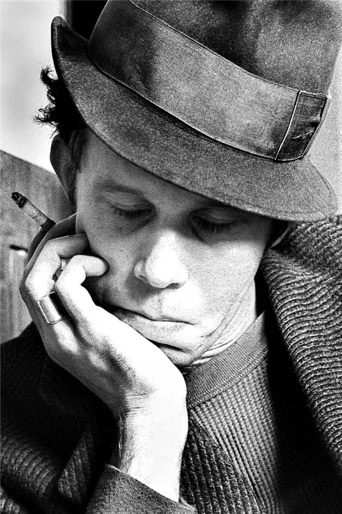 Tom Waits photo