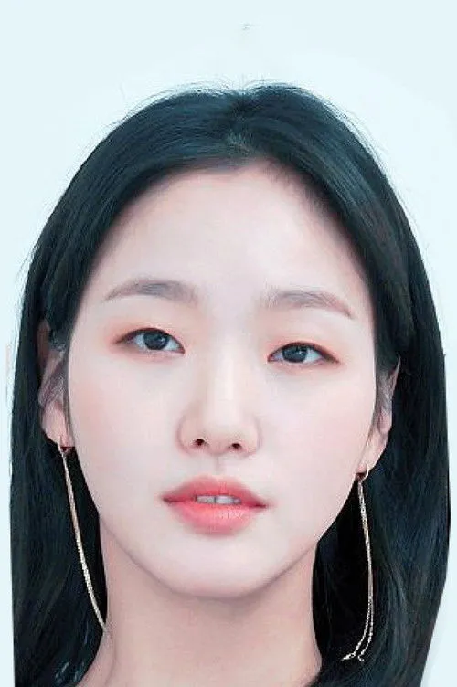 Kim Go-eun photo