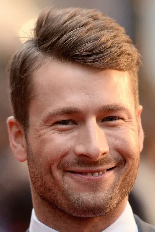 Glen Powell photo