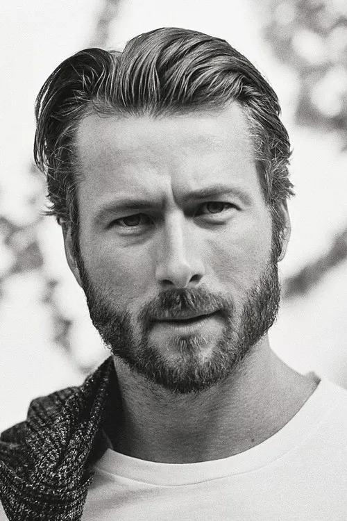 Glen Powell photo