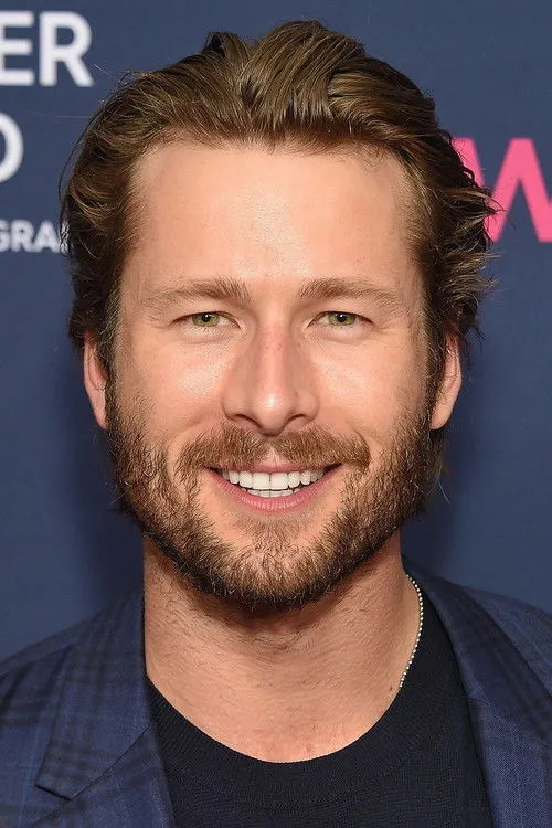 Glen Powell photo