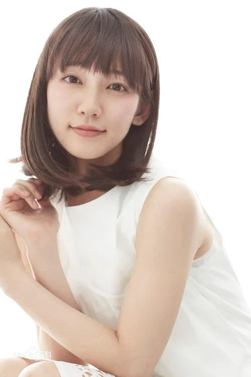Riho Yoshioka photo