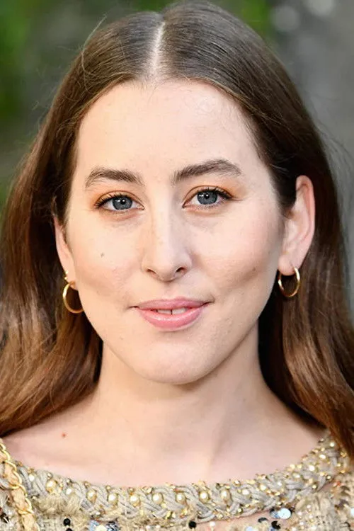 Alana Haim photo