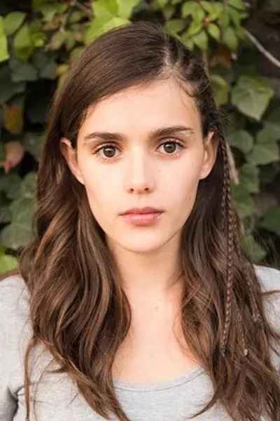 Samantha Siqueiros photo