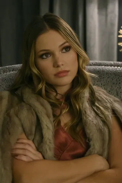 Olivia Holt photo