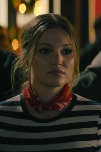 Olivia Holt photo