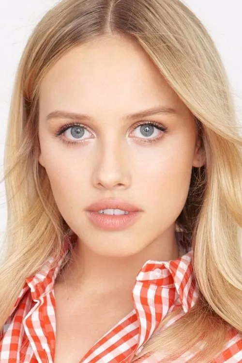 Gracie Dzienny photo