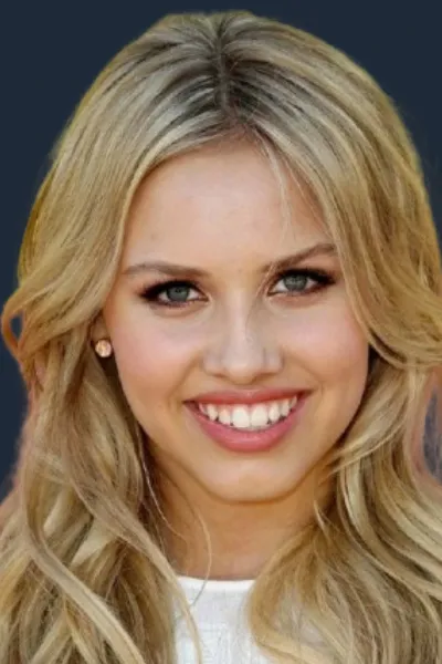 Gracie Dzienny photo