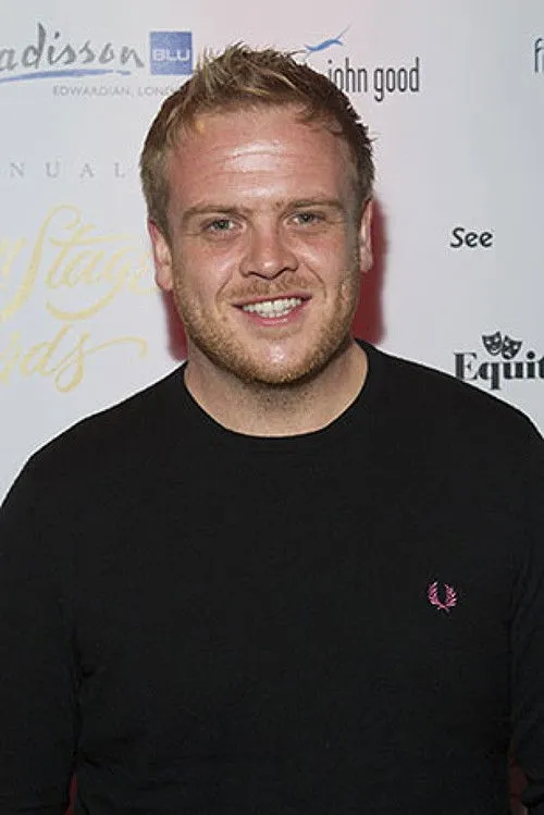 Owain Arthur photo