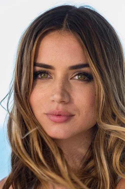 Ana de Armas photo