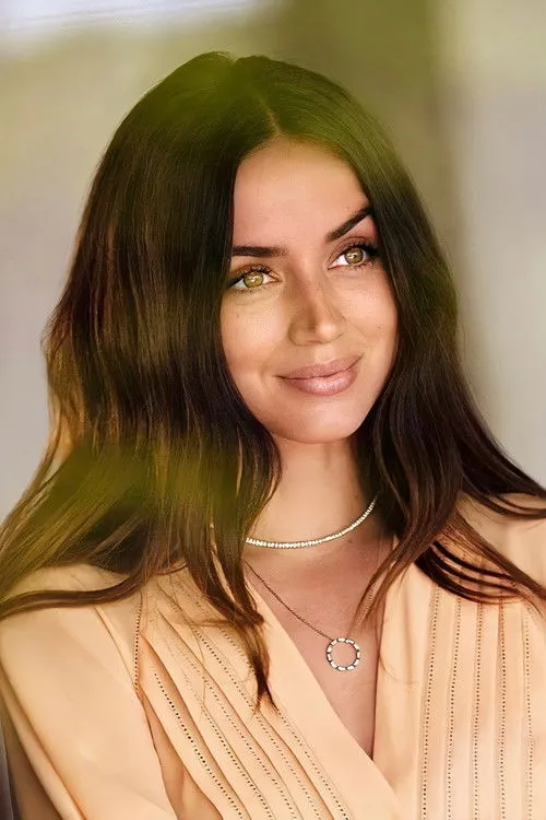 Ana de Armas photo