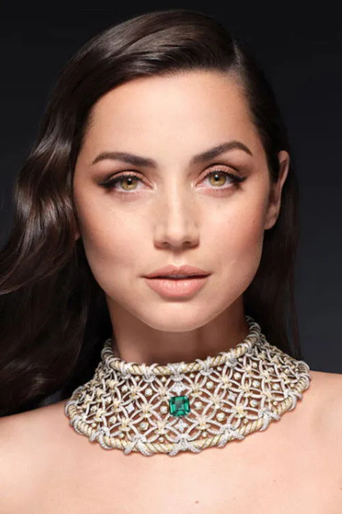 Ana de Armas photo