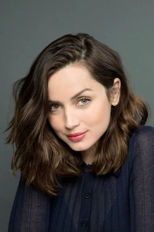 Ana de Armas photo