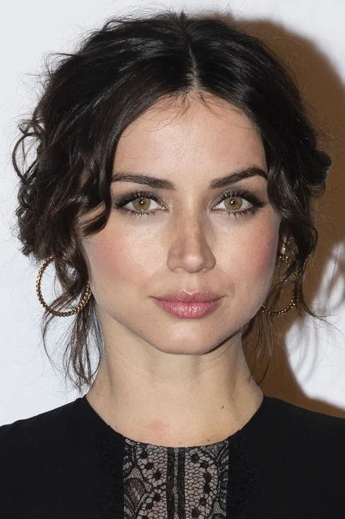 Ana de Armas photo