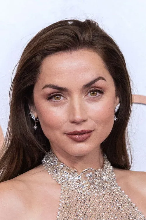 Ana de Armas photo