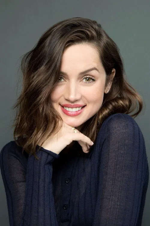Ana de Armas photo
