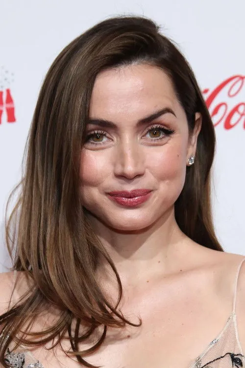 Ana de Armas photo
