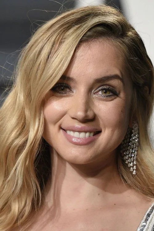 Ana de Armas photo