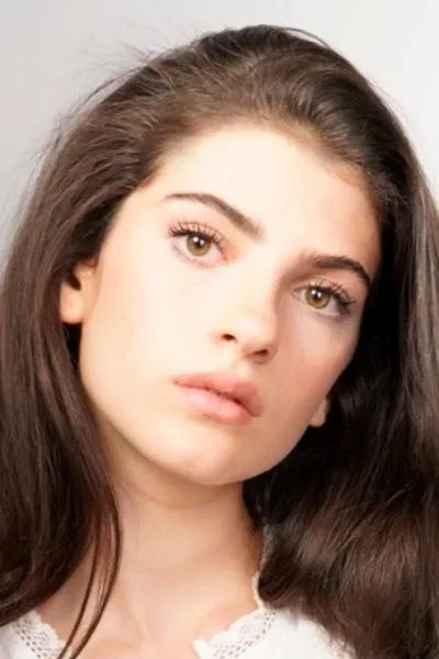 Ella Rubin photo